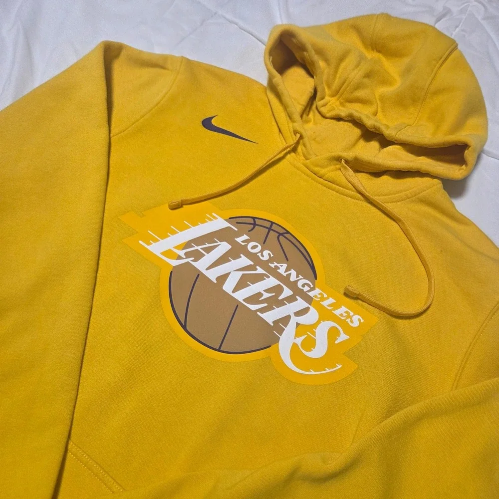 Nike Mens NBA Los Angeles Lakers Hoodie Yellow Pullover Graphic Fleece Large